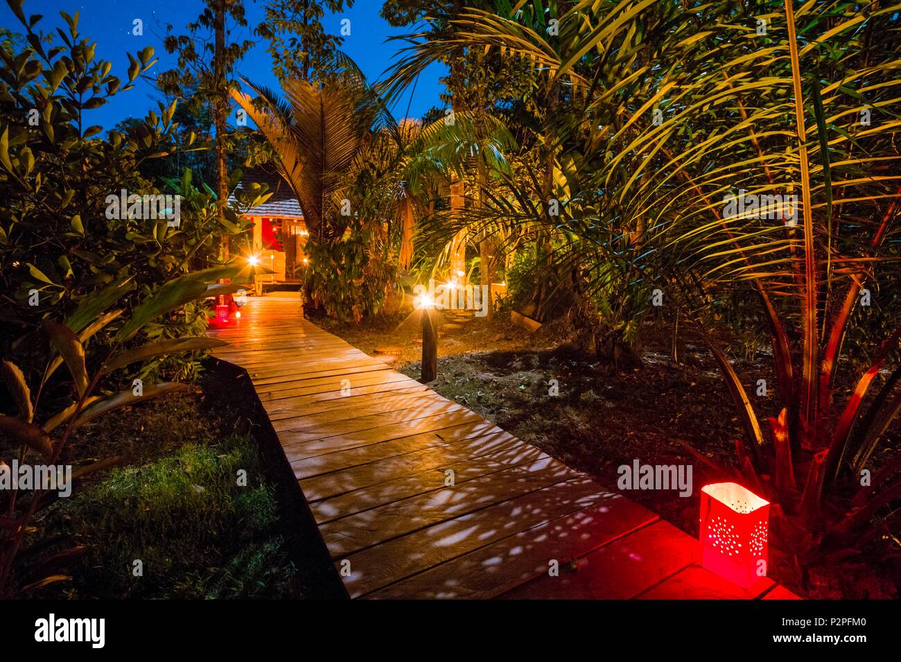 France, French Guiana, Kourou, resting huts and terraces, Wapa Lodge by night Stock Photo