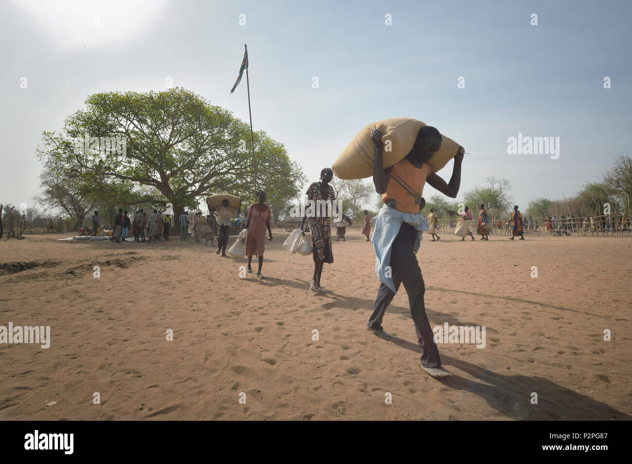 South sudan famine food aid hires stock photography and images Alamy