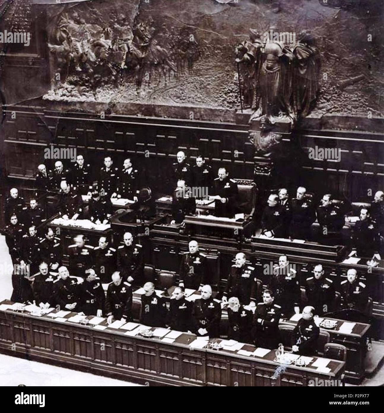 . Italiano: Mussolini e i ministri fascisti seduti nei banchi del Governo alla Camera dei deputati del Regno d'Italia, January 3, 1925 . 3 January 1925. Unknown 27 Fascisti al Parlamento Stock Photo