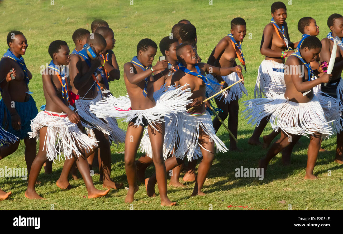 Swazi girls parade at Umhlanga (Reed Dance Festival), Swaziland Stock Photo