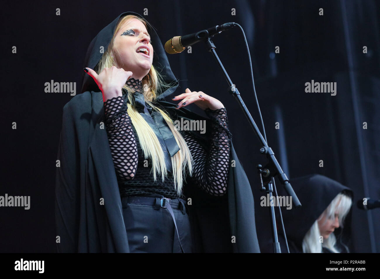 Oslo, Norway. 15th Jun, 2018. The Norwegian singer, songwriter and musician Susanne Sundfør performs a live concert during the Norwegian music festival Piknik i Parken 2018 in Oslo. (Photo credit: Gonzales Photo - Stian S. Moller). Credit: Gonzales Photo/Alamy Live News Stock Photo