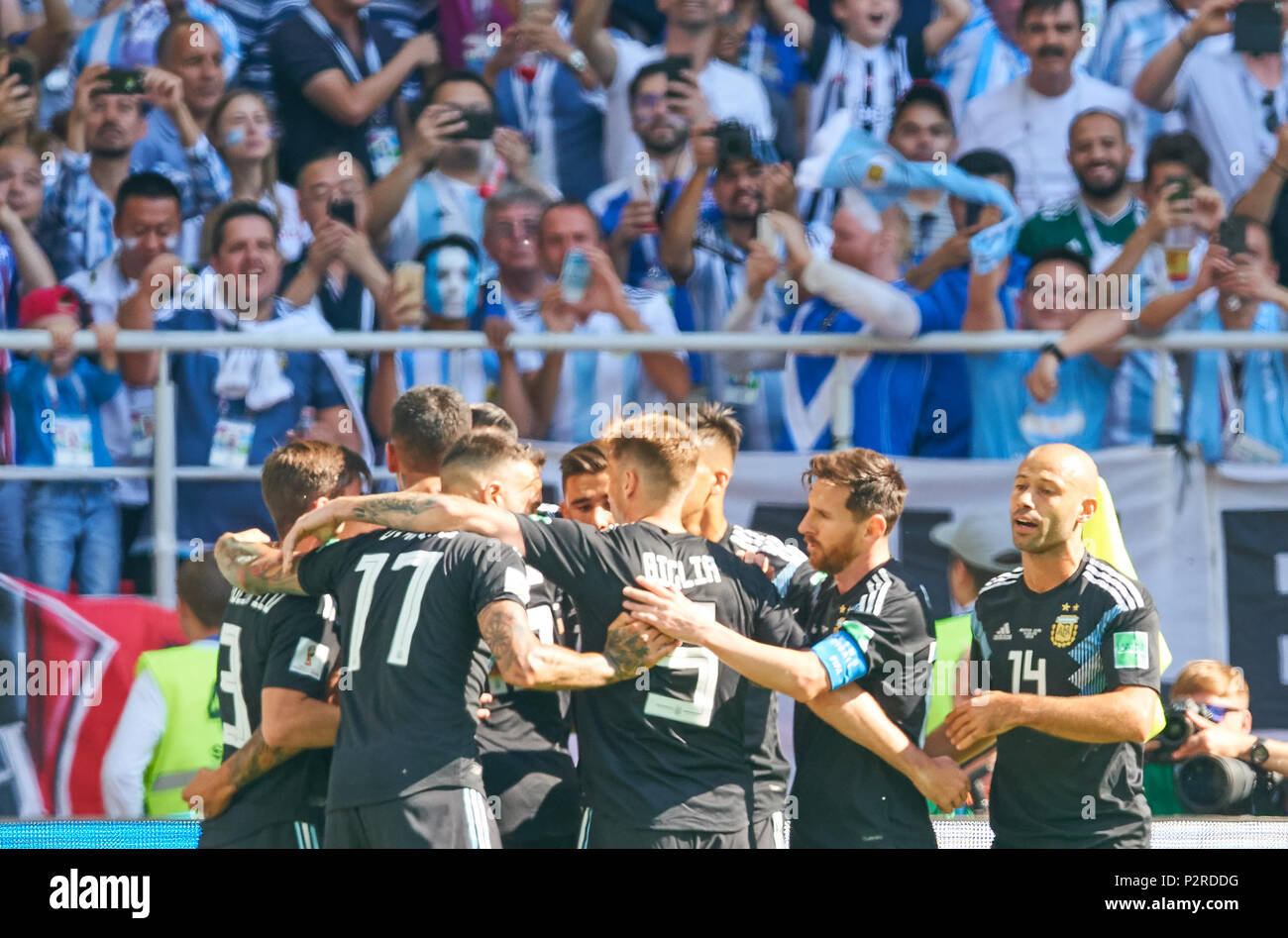 Moscow, Russia. 16th Jun, 2018. Argentina- Iceland, Soccer, Moscow, June 16, 2018 Sergio AGUERO, Argentina 19   celebrates his goal 1-0 with Lionel MESSI, Argentina  10  ARGENTINA - ICELAND FIFA WORLD CUP 2018 RUSSIA, Season 2018/2019,  June 16, 2018 S p a r t a k Stadium in Moscow, Russia.  © Peter Schatz / Alamy Live News Stock Photo