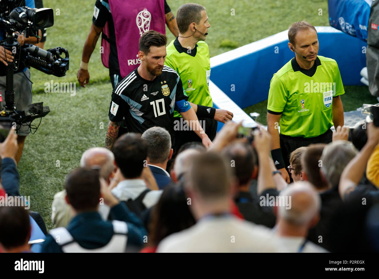 Moscow, Russia. 16th Jun, 2018. Lionel Messi of Argentina looks dejected after the 2018 FIFA World Cup Group D match between Argentina and Iceland at Spartak Stadium on June 16th 2018 in Moscow, Russia. (Photo by Daniel Chesterton/phcimages.com) Credit: PHC Images/Alamy Live News Stock Photo