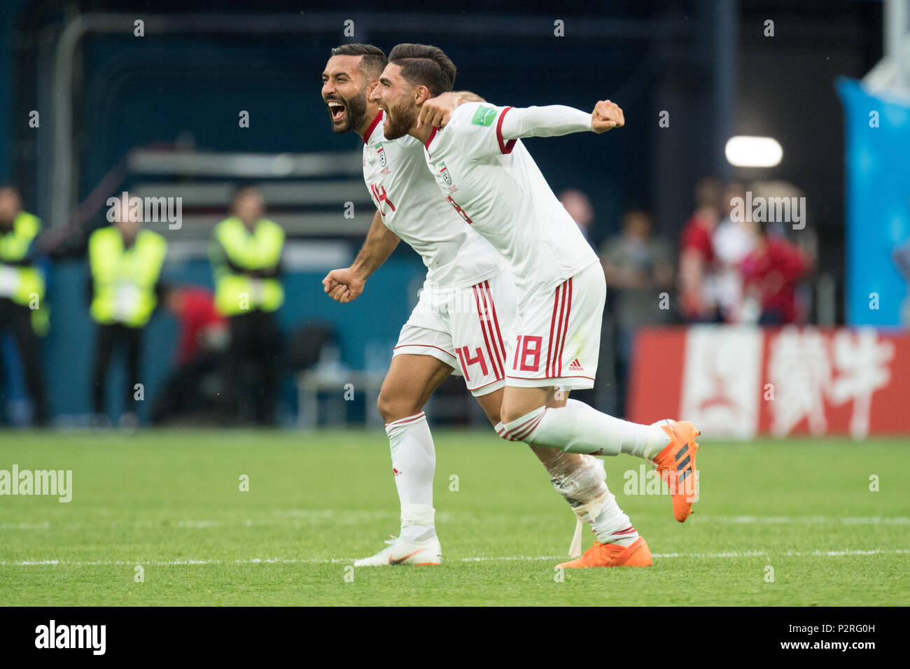Saman GHODDOS (hi., IRN) and Alireza JAHANBAKHSH (IRN) cheer about victory, jubilation, cheering, cheering, joy, cheers, celebrate, final jubilation, Morocco (MAR) - Iran (IRN) 0: 1, preliminary round, group B, game 4, on 15.06.2018 in St.Petersburg; Football World Cup 2018 in Russia from 14.06. - 15.07.2018. | usage worldwide Stock Photo