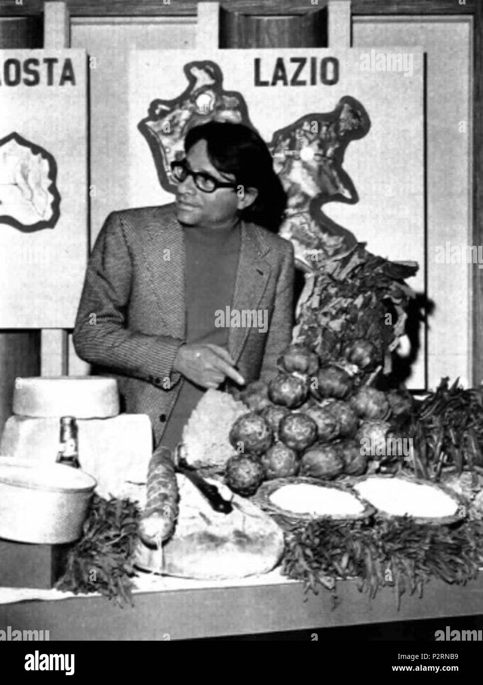 . Italian director Luigi Magni guest in the Italian TV show Colazione allo studio 7 . 25 April 1971. Unknown 50 Luigi Magni Colazione allo studio 7 Stock Photo