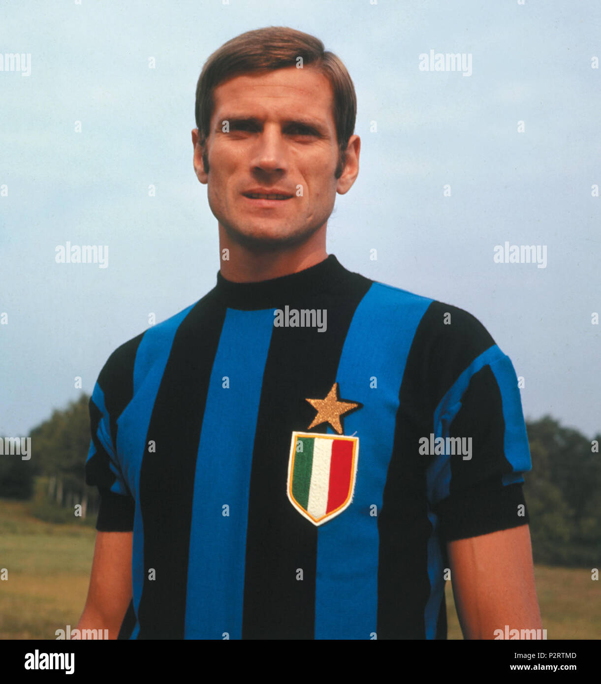 2 1966–67 Inter Milan - Giacinto Facchetti Stock Photo