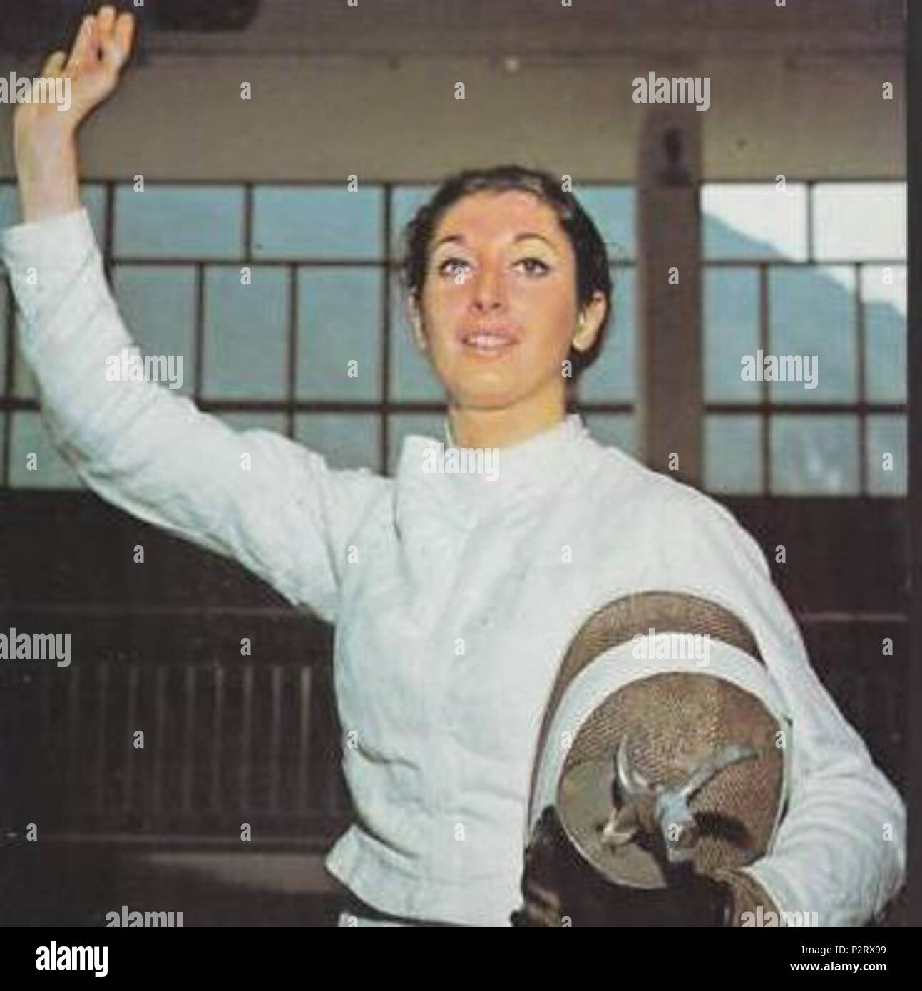 . Italiano La schermitrice italiana Antonella Ragno . 11 December 2011