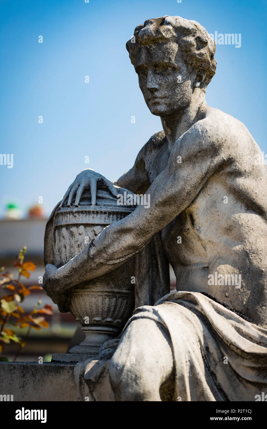 5 JUNE 2018, MILAN, ITALY Statues of mourning at the graves of the