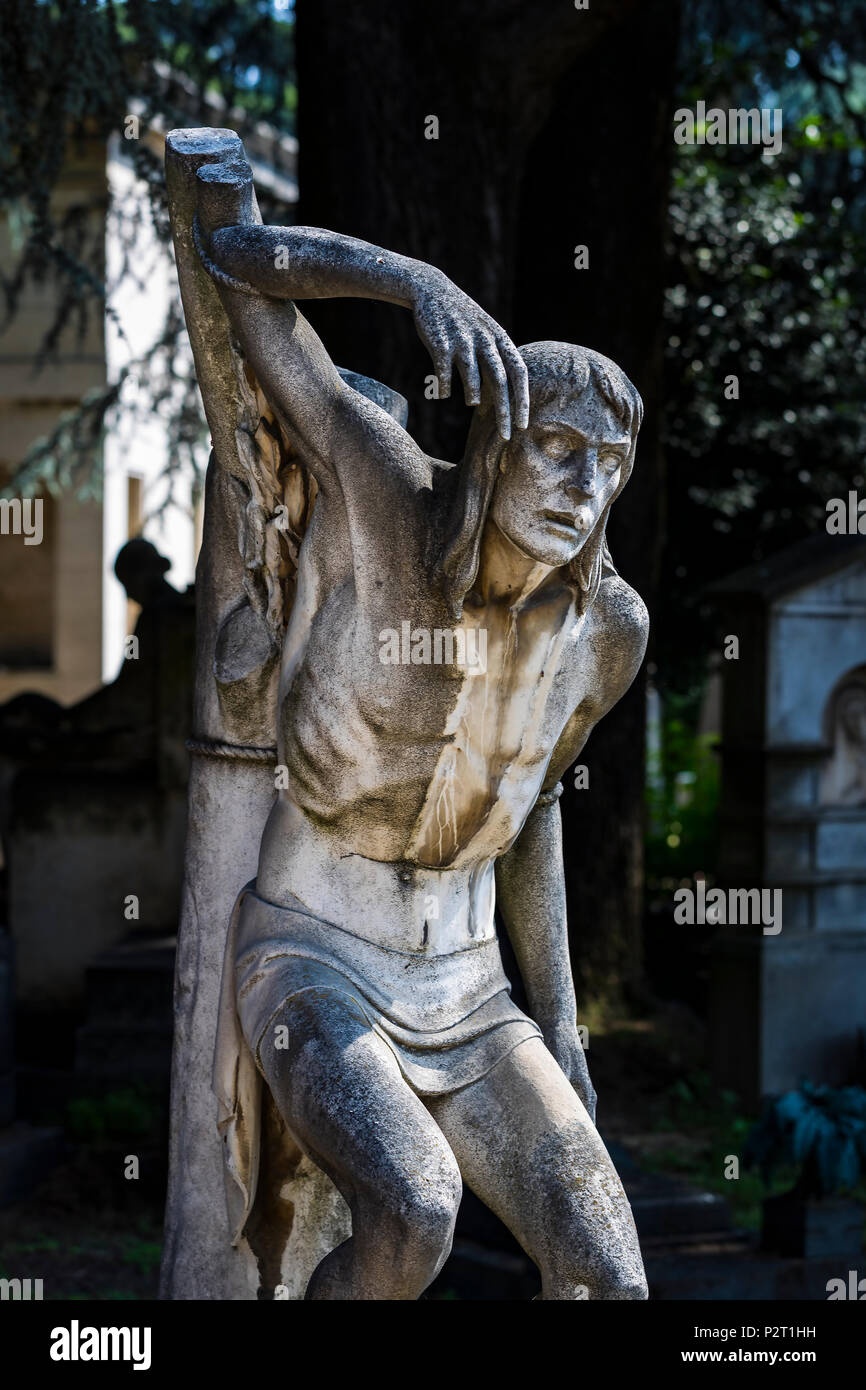 5 JUNE 2018, MILAN, ITALY Statues of mourning at the graves of the