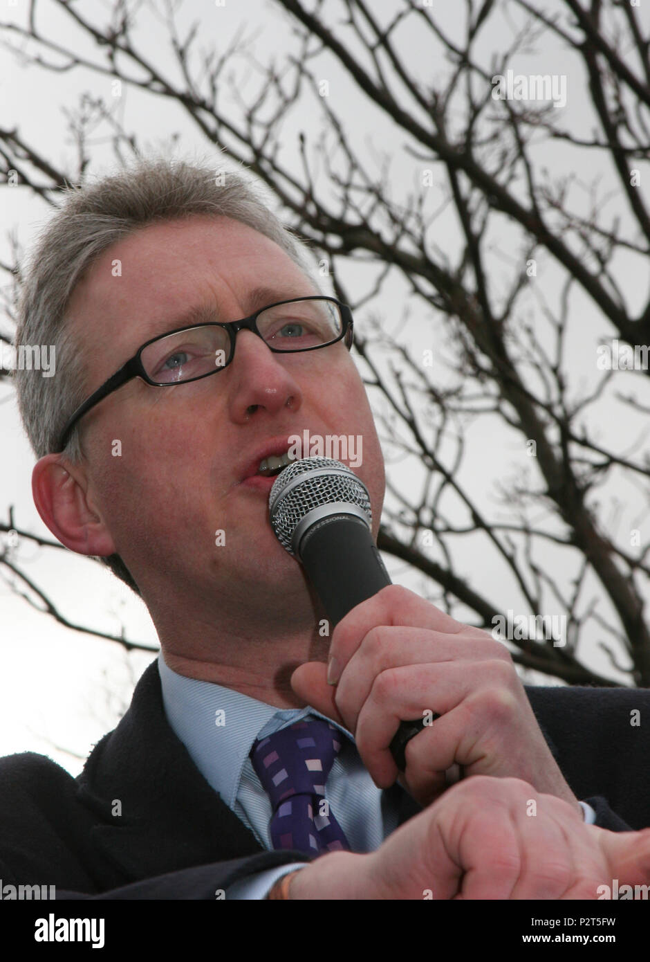 Lembit Opik, MP and celebrity, addresses a rally in support of local residents for improvements to traffic flow in Mid wales, UK. Stock Photo