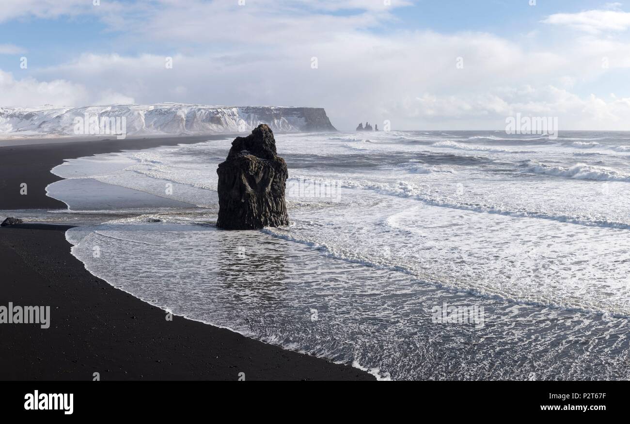 Iceland, South Iceland, Vik, storm, black sand beaches of Reynisfjara and  Kirkjufara, Reynisdrangar needles Stock Photo - Alamy