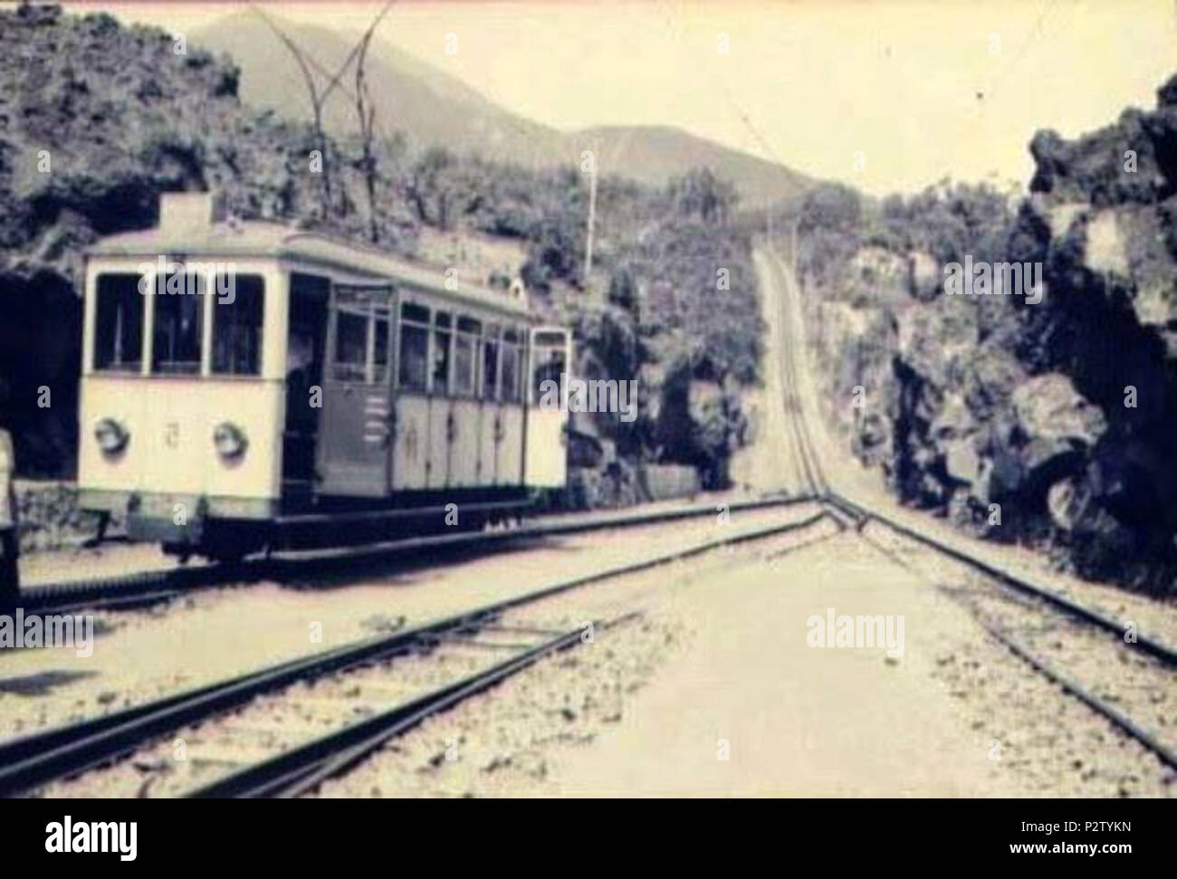 . Italiano: Ferrovia Vesuviana. Autore della foto sconosciuto. first half of the 20th century. Unknown 28 Ferrovia Vesuviana 2 Stock Photo