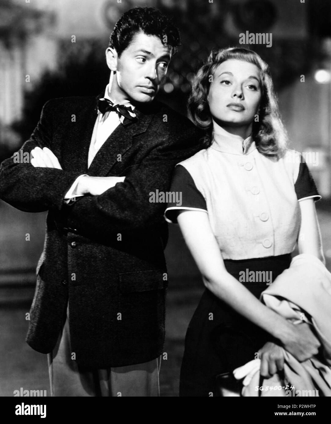 Original Film Title: I WANT YOU.  English Title: I WANT YOU.  Film Director: MARK ROBSON.  Year: 1951.  Stars: FARLEY GRANGER; PEGGY DOW. Credit: RKO RADIO PICTURES / Album Stock Photo