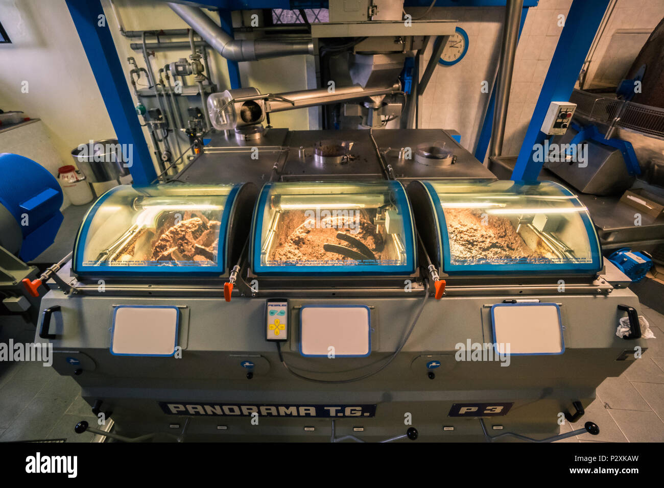 Olive oil factory italy hires stock photography and images Alamy