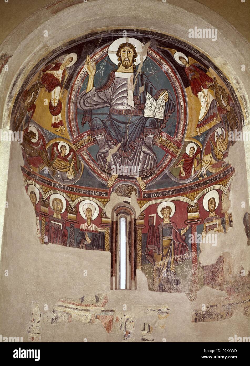 Detail of the apse. Christ Pantocrator of San Clement of Tahull. 12th century. Catalan romanesque art. Painting in fresco. Barcelona, Cataluña Museum of Art. Author: Master of Taüll (12th cent.). Location: MUSEU NACIONAL D'ART CATALUNYA, BARCELONA, SPAIN. Stock Photo