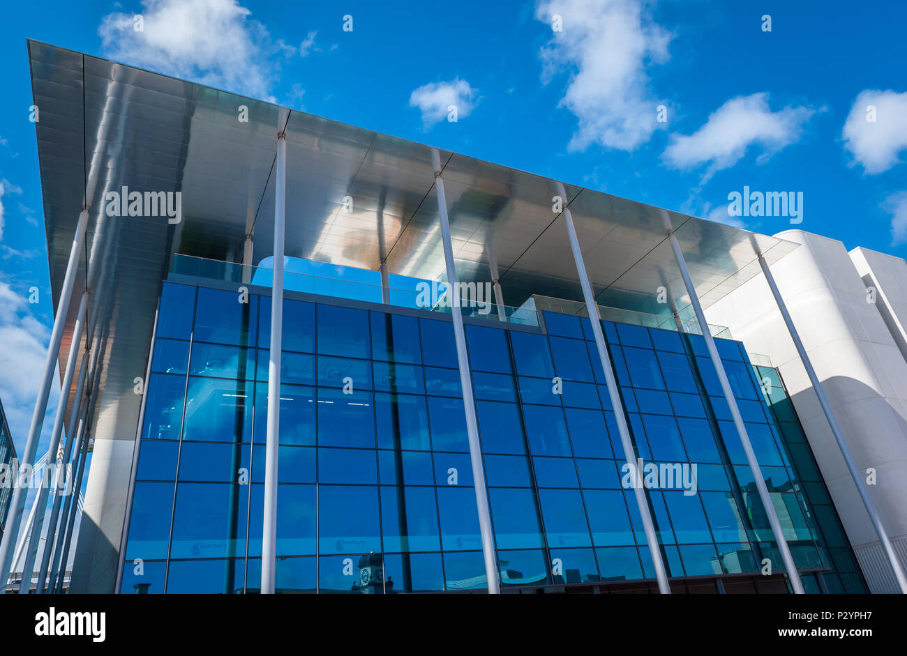 Bbc cardiff hq hi-res stock photography and images - Alamy