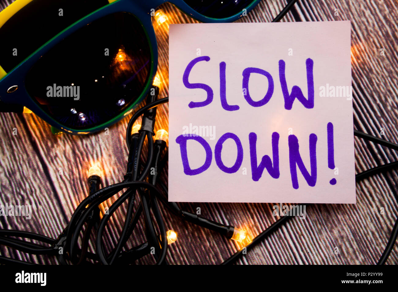 Sign signal note memo hi-res stock photography and images - Alamy