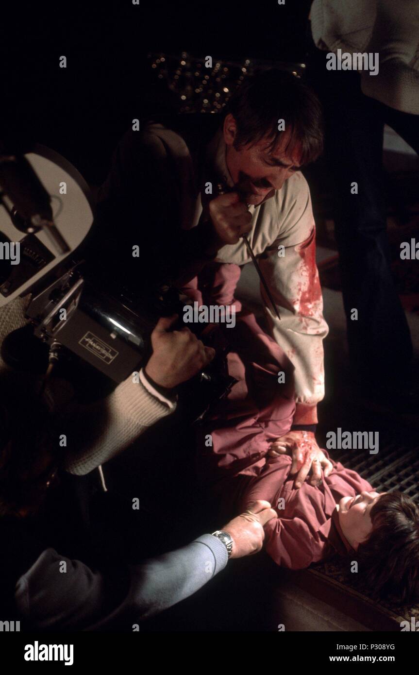 Original Film Title: THE OMEN.  English Title: THE OMEN.  Film Director: RICHARD DONNER.  Year: 1976.  Stars: HARVEY STEPHENS; GREGORY PECK. Credit: 20TH CENTURY FOX / Album Stock Photo