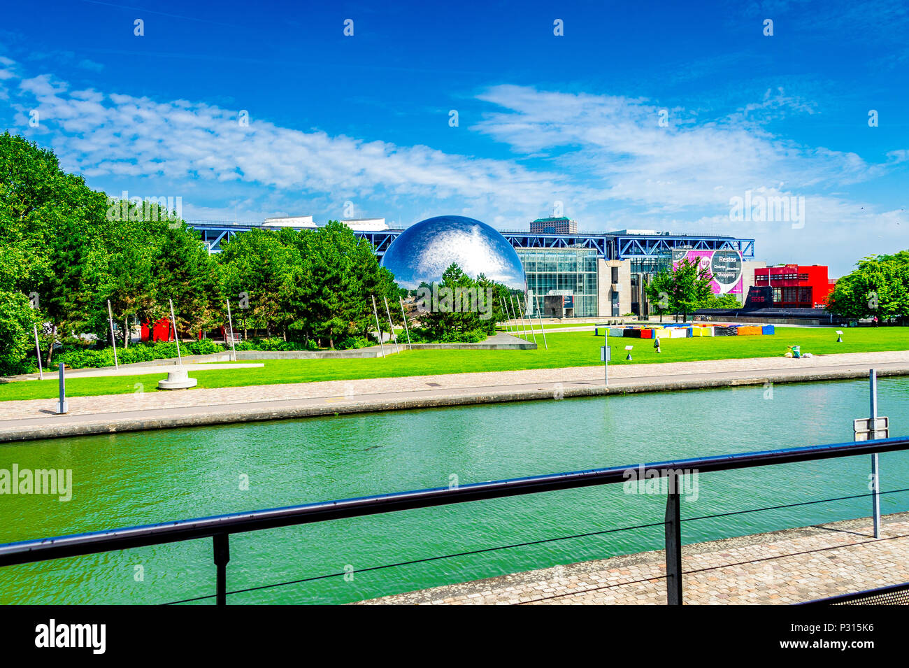 Cité des Sciences et de l'Industrie within the Parc de la Villette in Paris, France Stock Photo