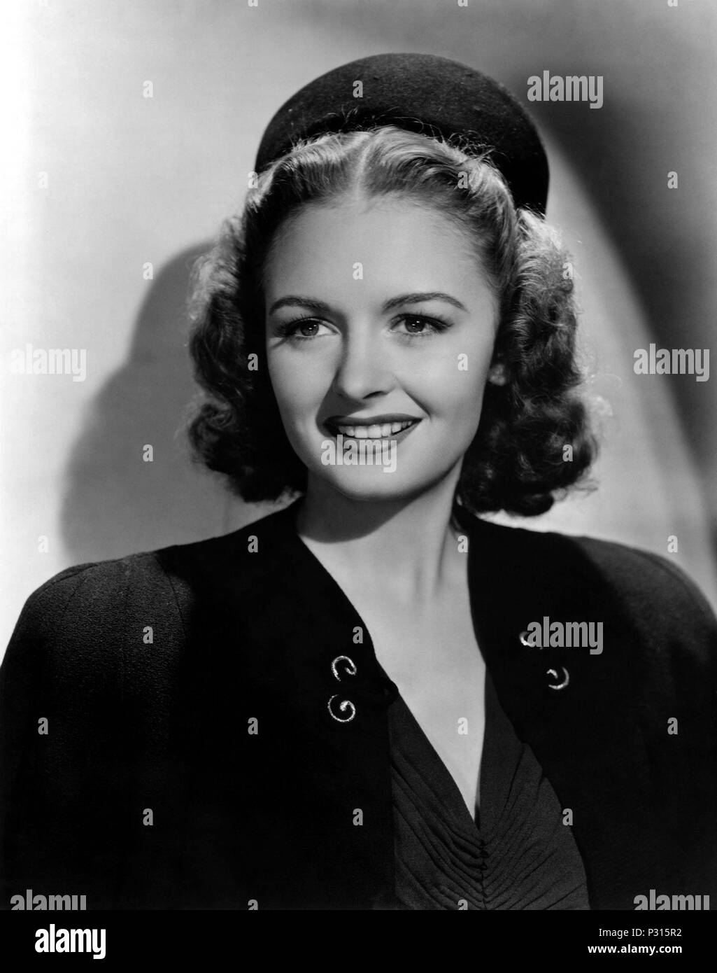 Donna Reed Portrait High Resolution Stock Photography and Images Alamy