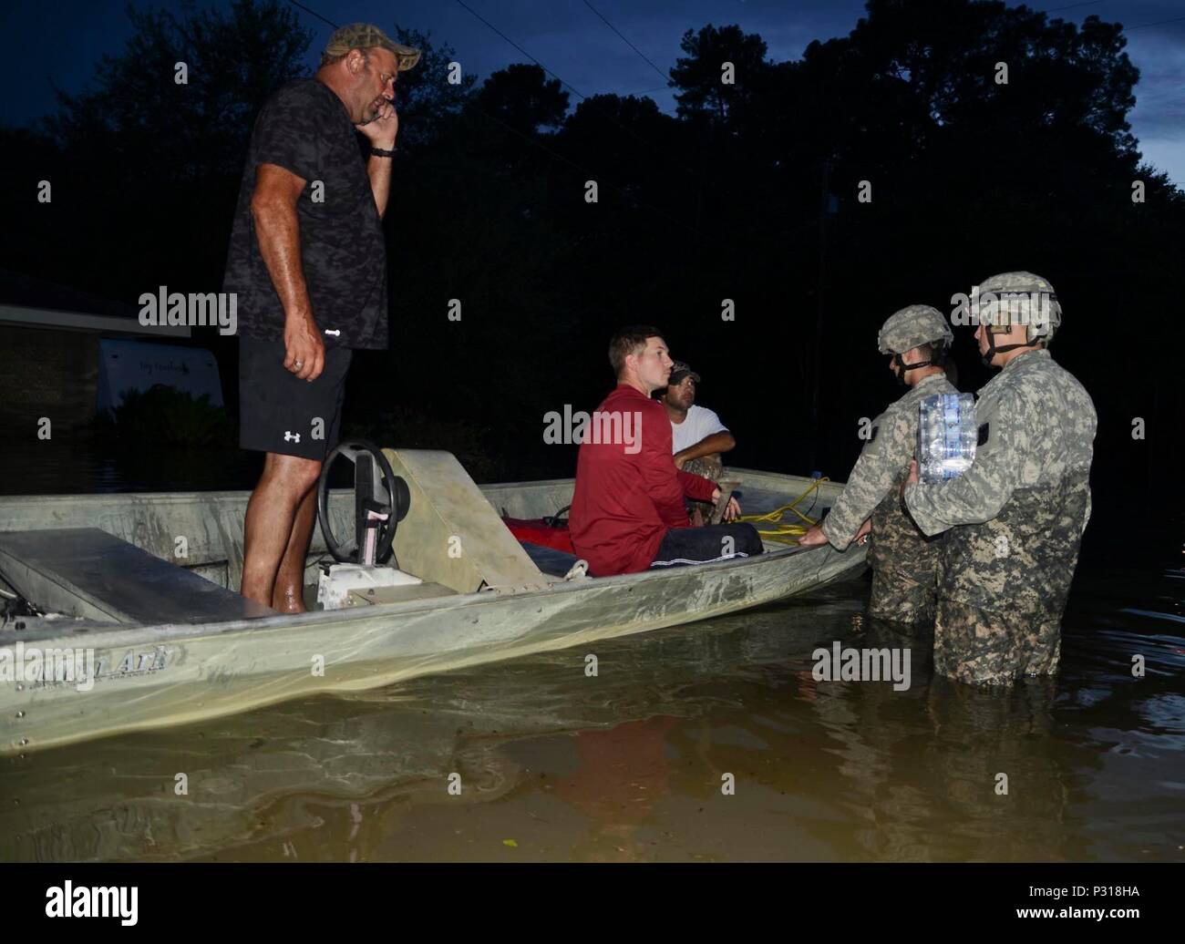U.S. Soldiers assigned to 3rd Battalion, 156th Infantry Regiment ...