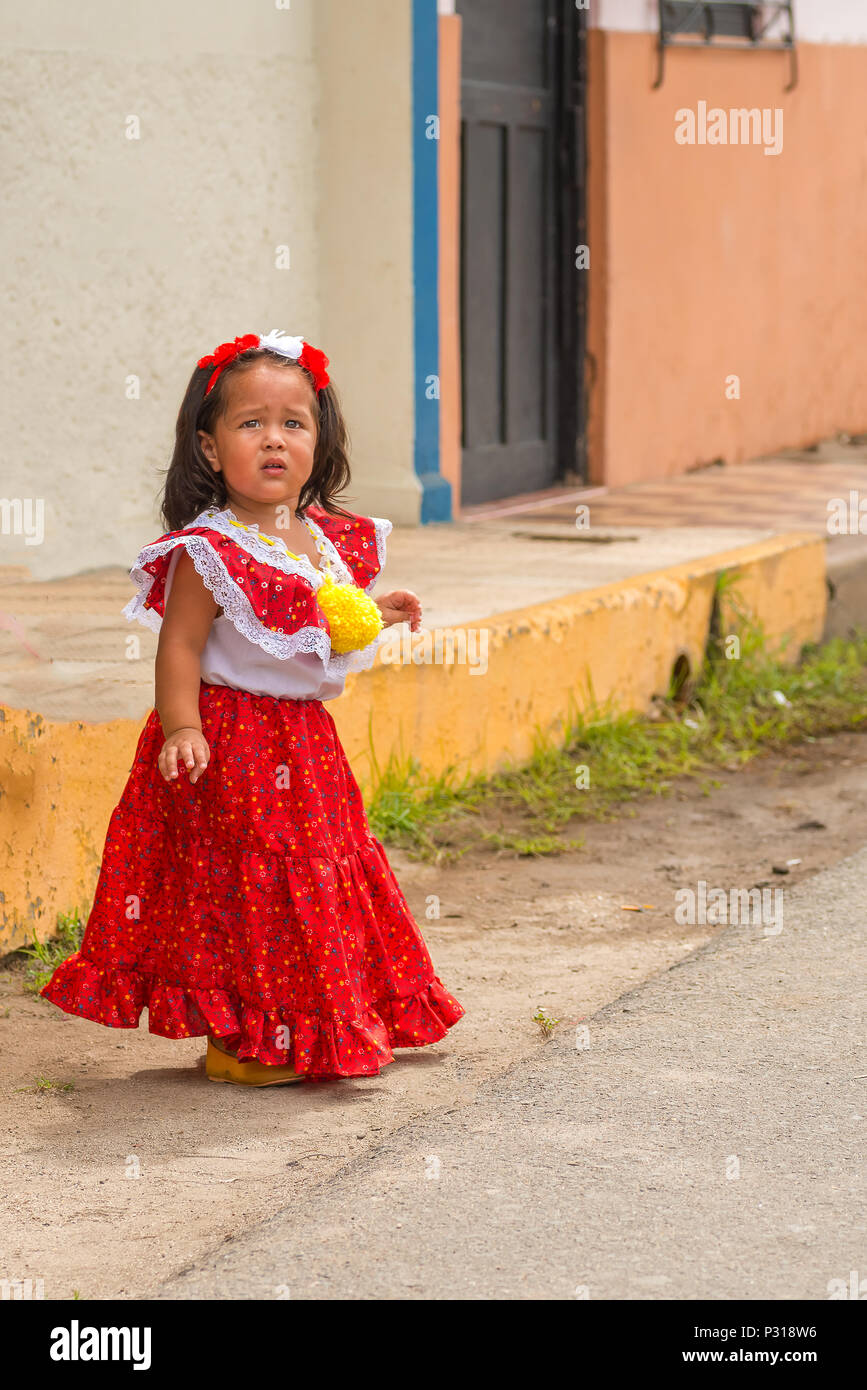 Los Santos, Panama - November 10, 2015: Young girl in traditionasl dress reasdy for the parade in La Villa. Festival and parade in La Villa commemorat Stock Photo