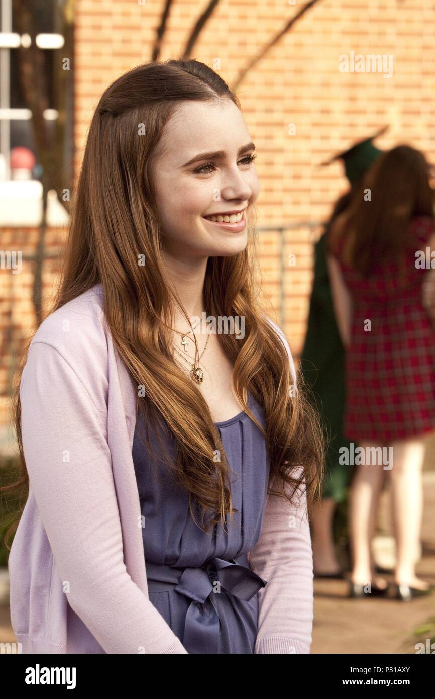 Lily collins the blind side hi-res stock photography and images - Alamy
