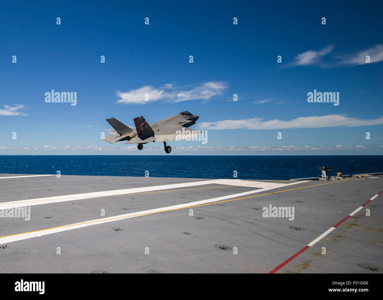 1603 N Rg522 125 Atlantic Ocean Aug 23 16 An F 35c Lightning Ii Carrier Variant Assigned To The Salty Dogs Of Air Test And Evaluation Squadron Vx 23 Launches Off The Flight Deck Of The