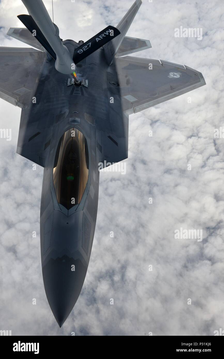 New Photo 6 Sizes! KC-135 Stratotanker Aircraft Refueling F-22 Raptor Fighter 