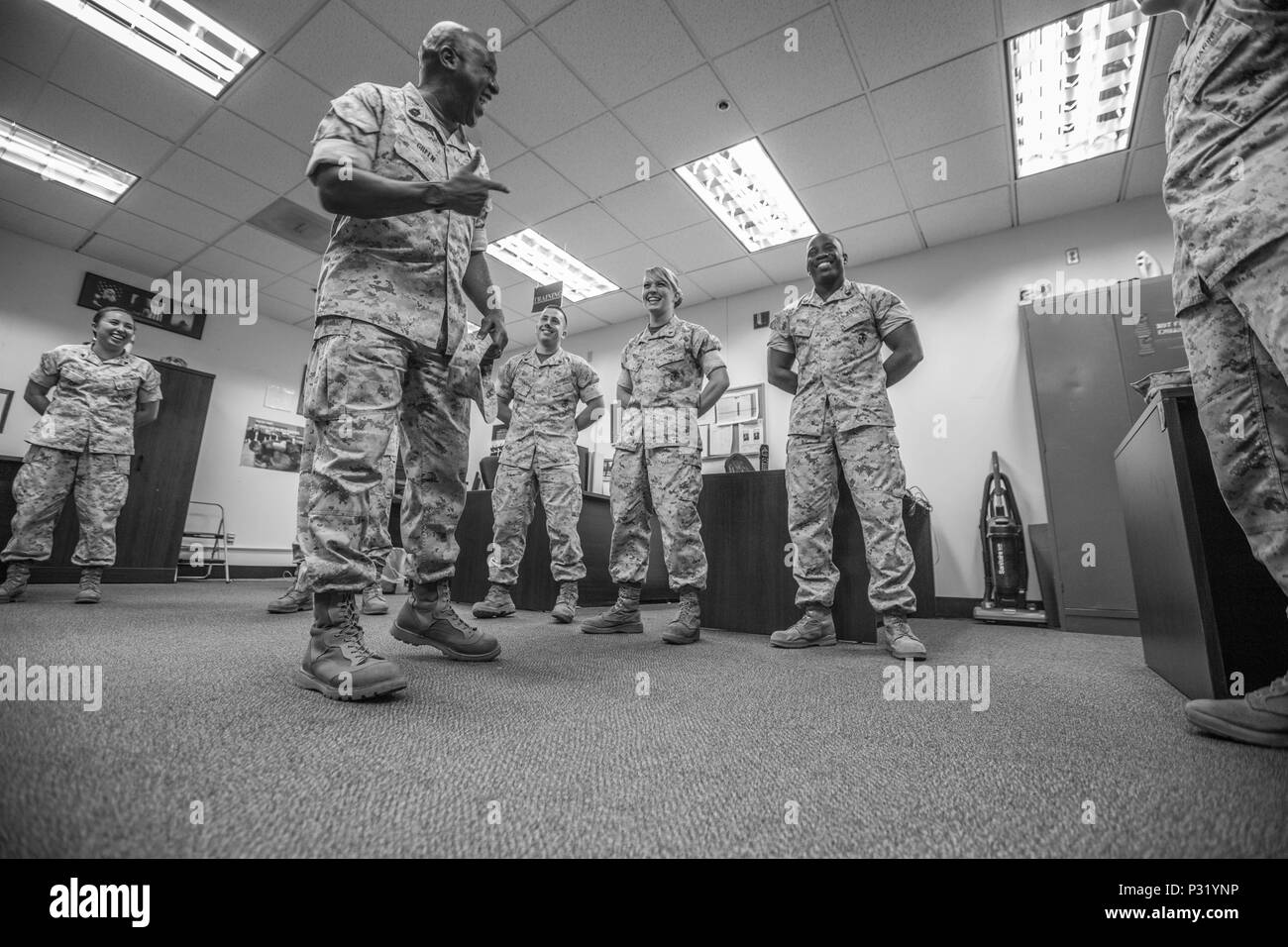 The 18th Sergeant Major of the Marine Corps, Ronald L. Green, visits Marines and support personnel assigned to Marine Corps Air Station Miramar, CA., Aug 17, 2016. (U.S. Marine Corps photo by Sgt. Melissa Marnell, Office of the Sergeant Major of the Marine Corps/Released) Stock Photo