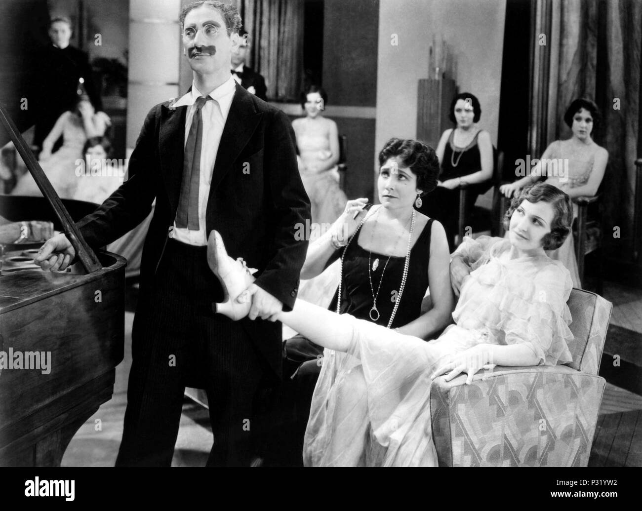 Original Film Title ANIMAL CRACKERS. English Title ANIMAL CRACKERS