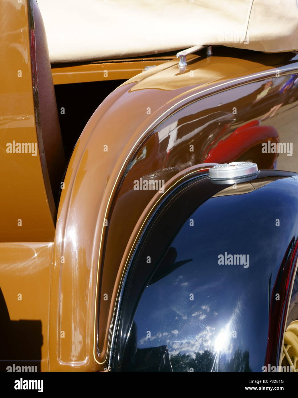 Rumble seat hires stock photography and images Alamy