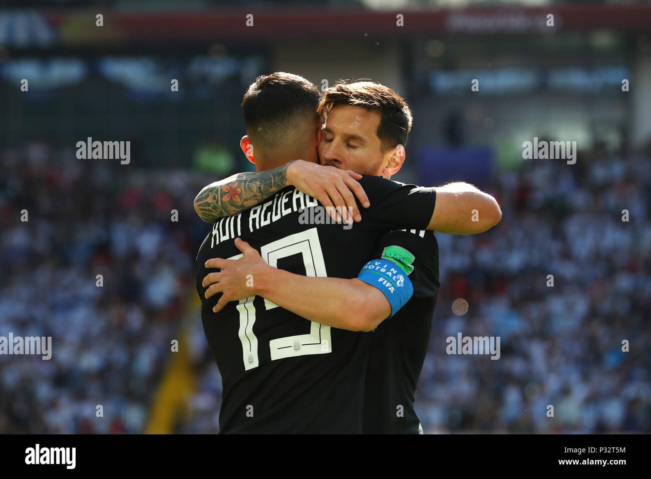 Moscow, Russia. 16th June, 2018. (L-R) Sergio Aguero, Lionel Messi (ARG) Football/Soccer : FIFA World Cup Russia 2018 Group D match between Argentina 1-1 Iceland at Spartak Stadium in Moscow, Russia . Credit: Yohei Osada/AFLO SPORT/Alamy Live News Stock Photo