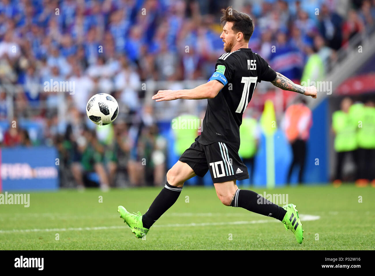 16 June 2018, Russia, Moscow, Soccer, FIFA World Cup 2018, Group D, Matchday 1 of 3, Argentina vs Iceland at the Spartak Stadium: Lionel Messi from Argentina plays the ball. Photo: Federico Gambarini/dpa Stock Photo