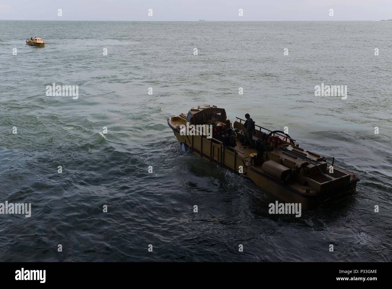 Lighter amphibious resupply cargo larc hires stock photography and