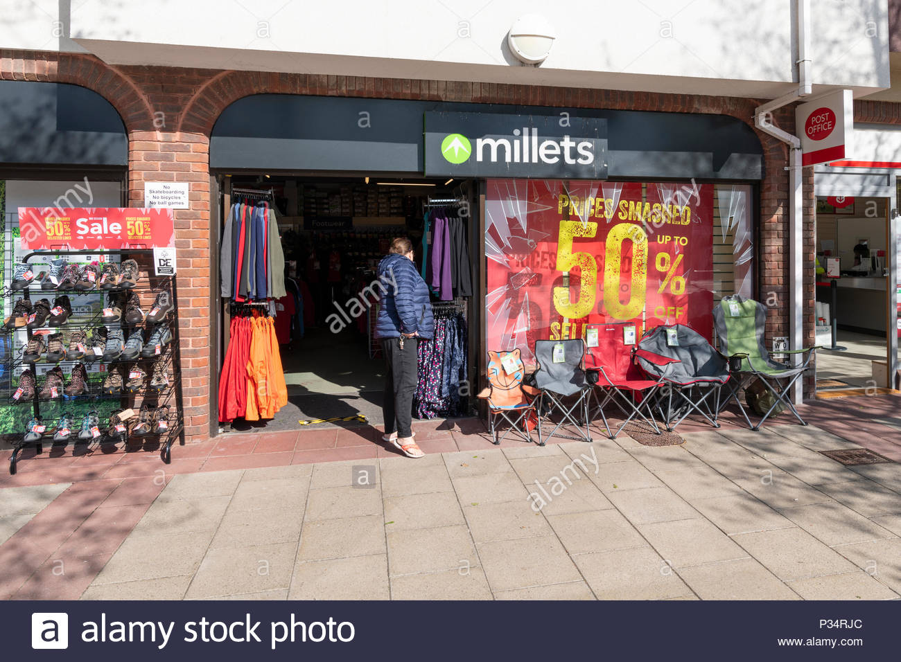 Millets Outdoor Shop High Resolution Stock Photography and Images Alamy