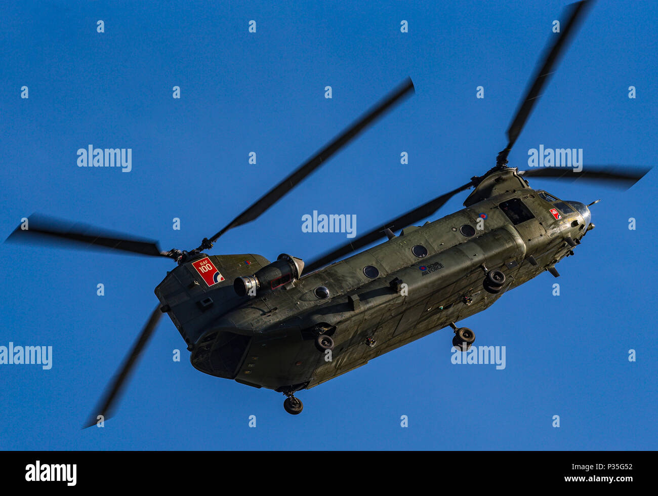 RAF Chinook, ZD983 displays at the RAF Cosford Centenary Airshow, June 10th 2018. Chinook 27 squadron RAF Odiham, Hants. Stock Photo