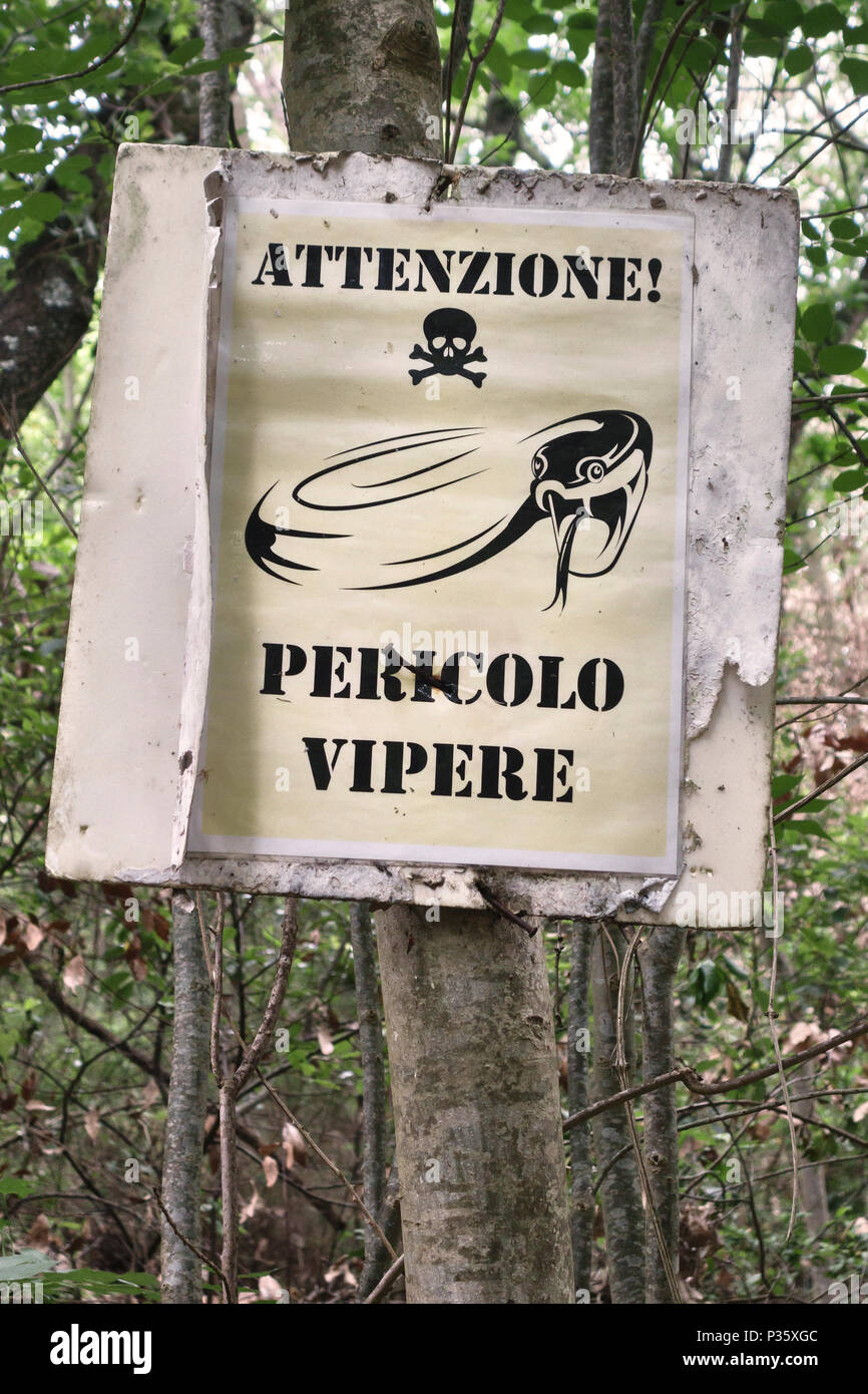 Adder Warning Sign Hi-res Stock Photography And Images - Alamy