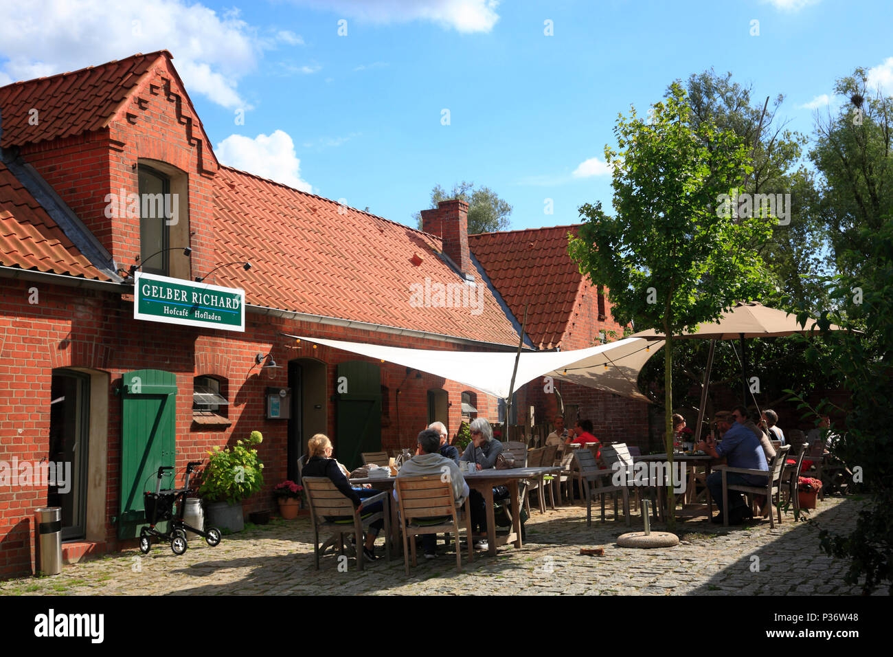 Cafe  GELBER RICHARD in Konau, Amt Neuhaus, Lower Saxony, Germany Stock Photo