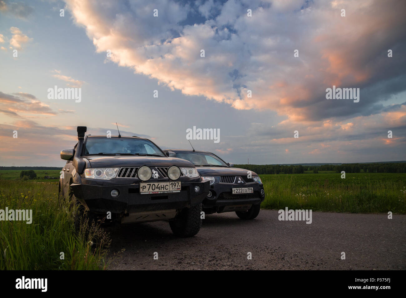 SUV Mitsubishi L200 and Pajero Sport,  Moscow, Russia. 05-11-2018 Stock Photo
