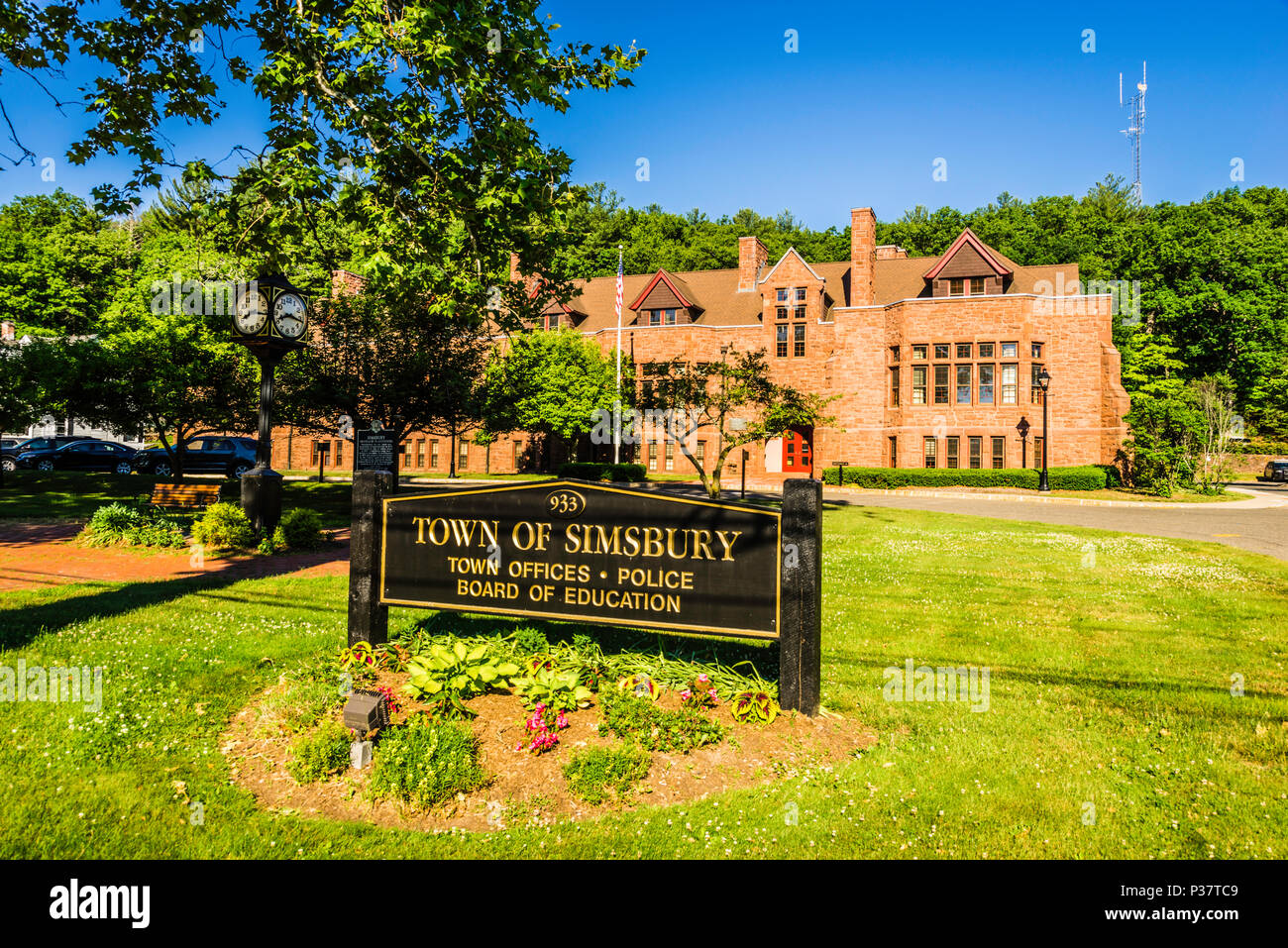 Simsbury, ct hires stock photography and images Alamy