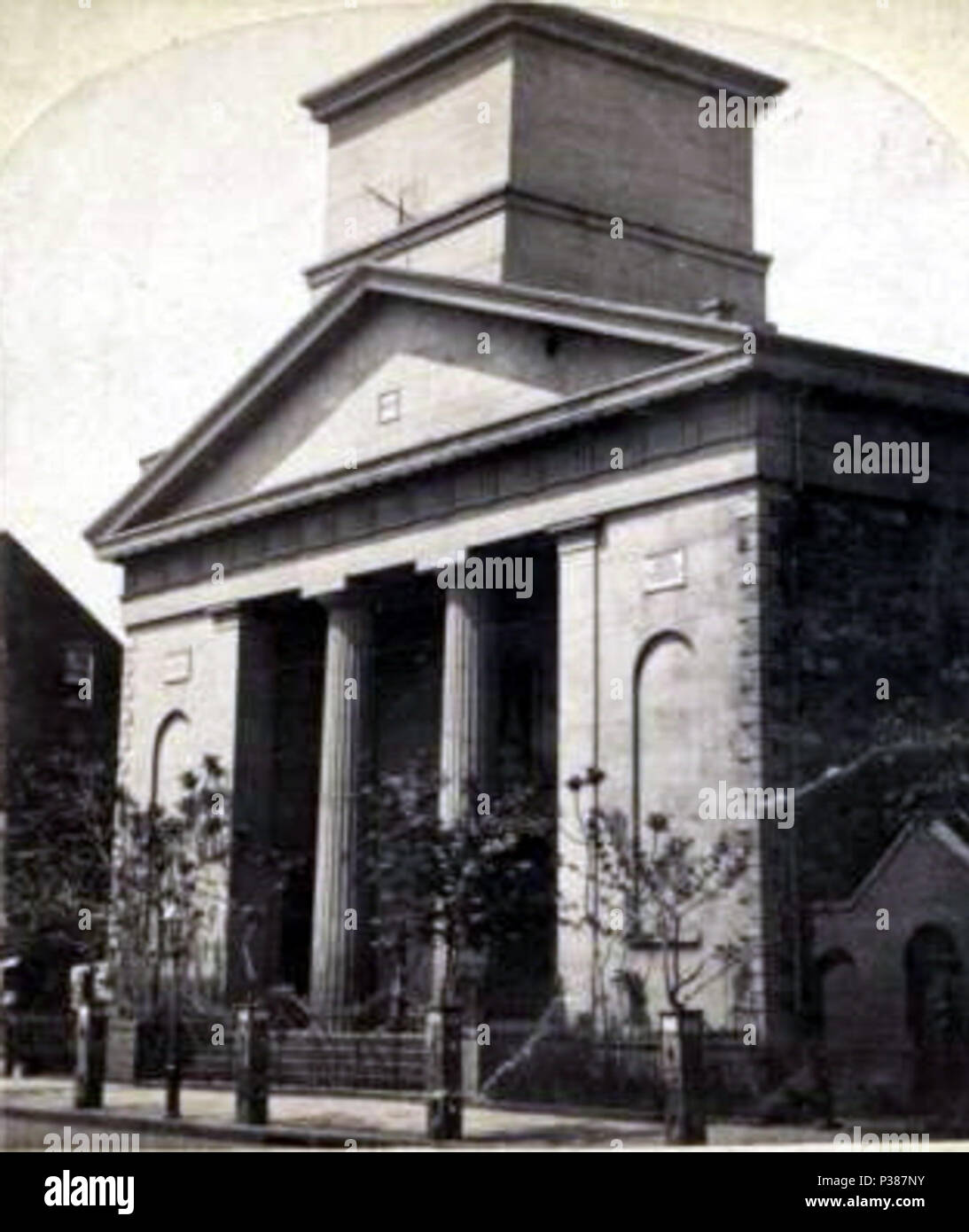 . English: St. Joseph's Church in the Village. N. Washington Place, NYC (c. 1860) from Robert N. Dennis collection of stereoscopic views. / United States. / States / New York / New York City / Stereoscopic views of churches and religious organizations in New York City . circa 1860. Robert N. Dennis collection of stereoscopic views, New York City 280 St. Joseph's Church in the Village. N. Washington Place, N.Y. ( ca. 1860 ) Stock Photo