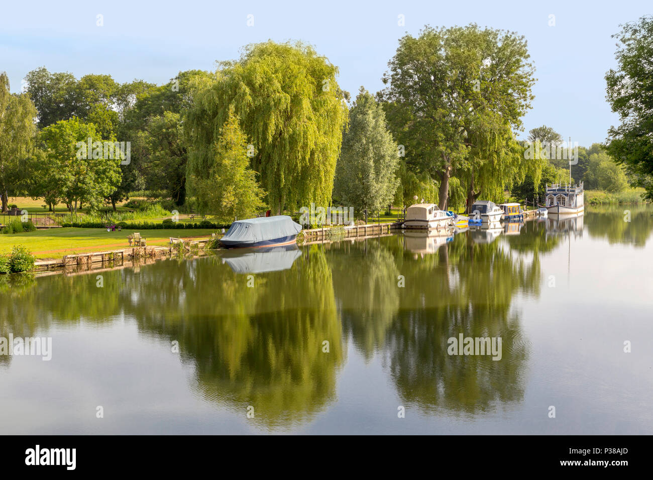 Early morning tranquility with scenic reflections on River Thames in Streatley, West Berkshire, England, Great Britain, United Kingdom. Stock Photo