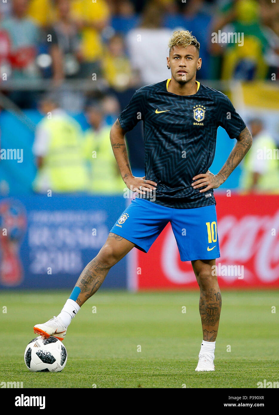 Rostov, Russia. 17th June, 2018. BRAZIL VS SWITZERLAND - Neymar Jr. of Brazil warms up for Brazil-Switzerland match valid for the first round of group E of the 2018 World Cup, held at the Rostov Arena in Rostov on Don, Russia. (Photo: Marcelo Machado de Melo/Fotoarena) Credit: Foto Arena LTDA/Alamy Live News Stock Photo