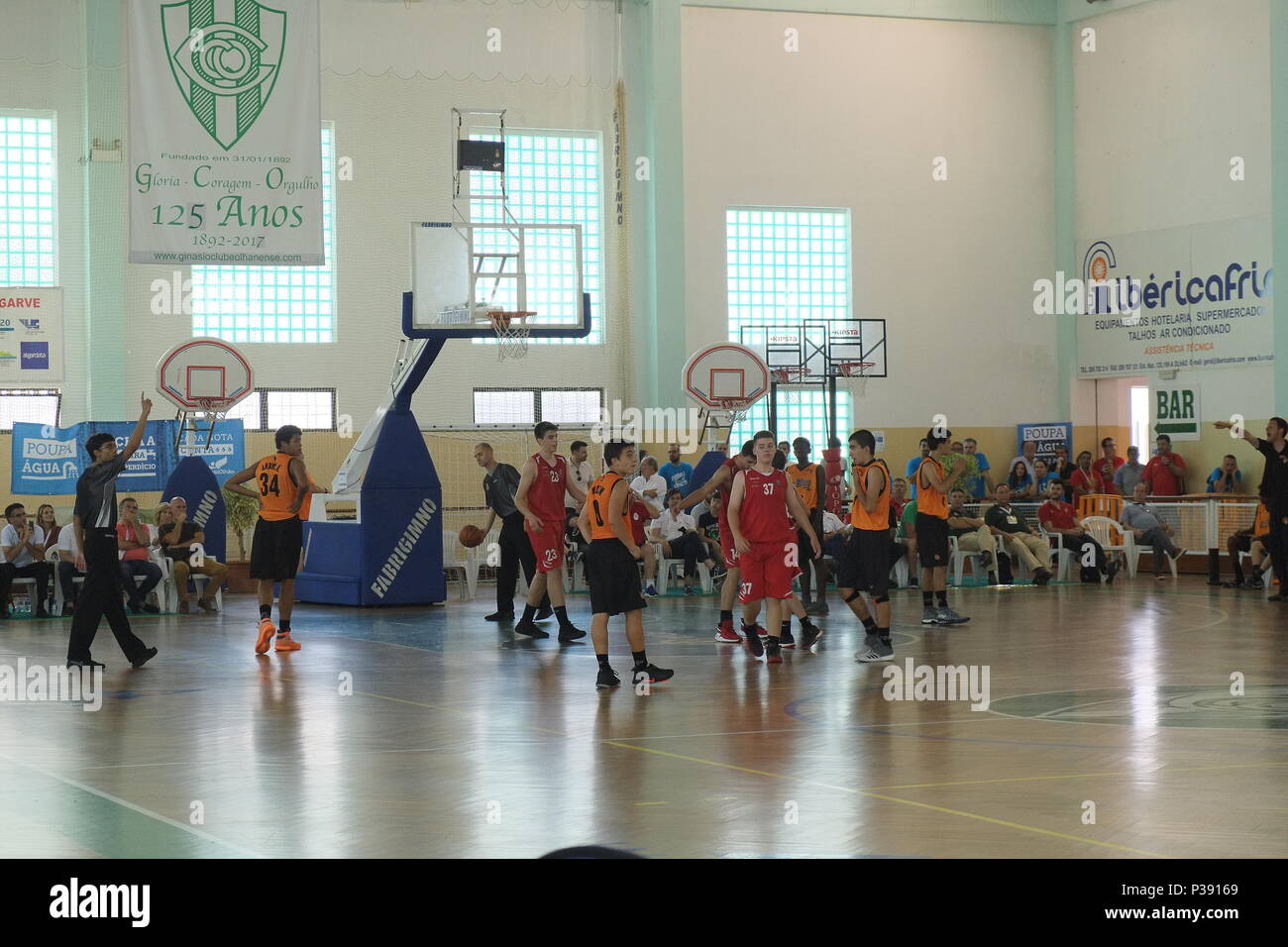 Algarve, Portugal. 17th June, 2018. Portuguese Basketball sub-14 championship final, also called Final 6. Basketball team Imortal from Albufeira defeated BCQ from Queluz 57-50 in Olhao. Credit: Angelo DeVal/Alamy Live News Stock Photo