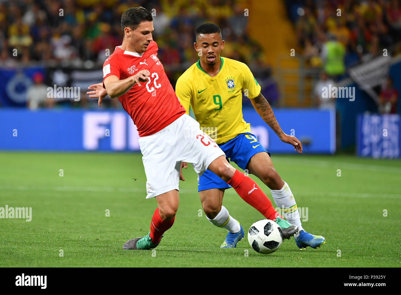 Rostov On Don, Russland. 17th June, 2018. Fabian SCHAER (SUI), Action, duels versus GABRIEL JESUS (BRA), Brazil (BRA) -Swiss (SUI) 1-1, preliminary round, Group E, match 09, on 17.06.2018 in Rostov-on-Don, Rostov Arena. Football World Cup 2018 in Russia from 14.06. - 15.07.2018. | usage worldwide Credit: dpa/Alamy Live News Stock Photo