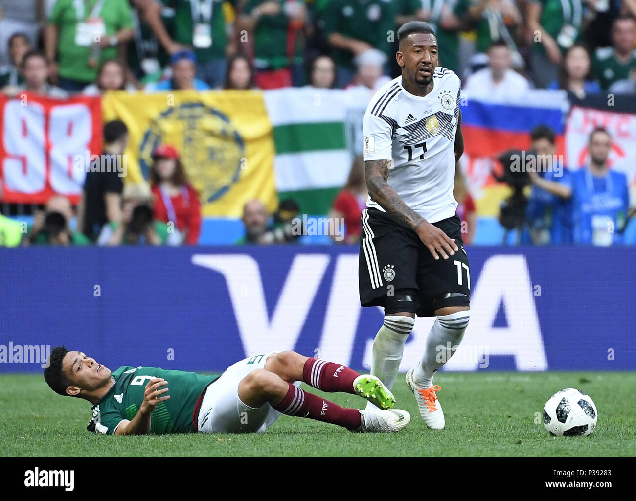 Moscow, Russland. 17th June, 2018. duels, duel Jerome Boateng (Germany) versus Raul Jimenez (Mexico)/l. GES/Football/World Cup 2018 Russia: Germany - Mexico, 17.06.2018 GES/Soccer/Football/Worldcup 2018 Russia: Gemany vs Mexico, Moscow, June 17, 2018 | usage worldwide Credit: dpa/Alamy Live News Stock Photo
