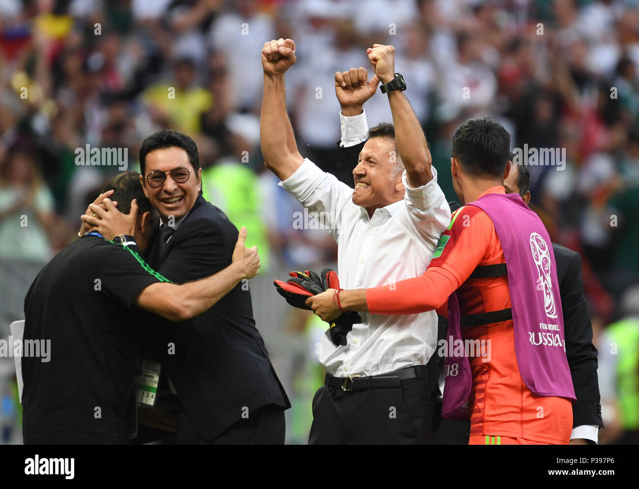 17 June 2018, Russia, Moscow, Soccer, FIFA World Cup, Group F, Matchday 1 of 3, Germany vs Mexico at the Luzhniki Stadium: Juan Carlos Osorio (2-R), head coach of Mexico cheers at the end of the match. Photo: Ina Fassbender/dpa Stock Photo