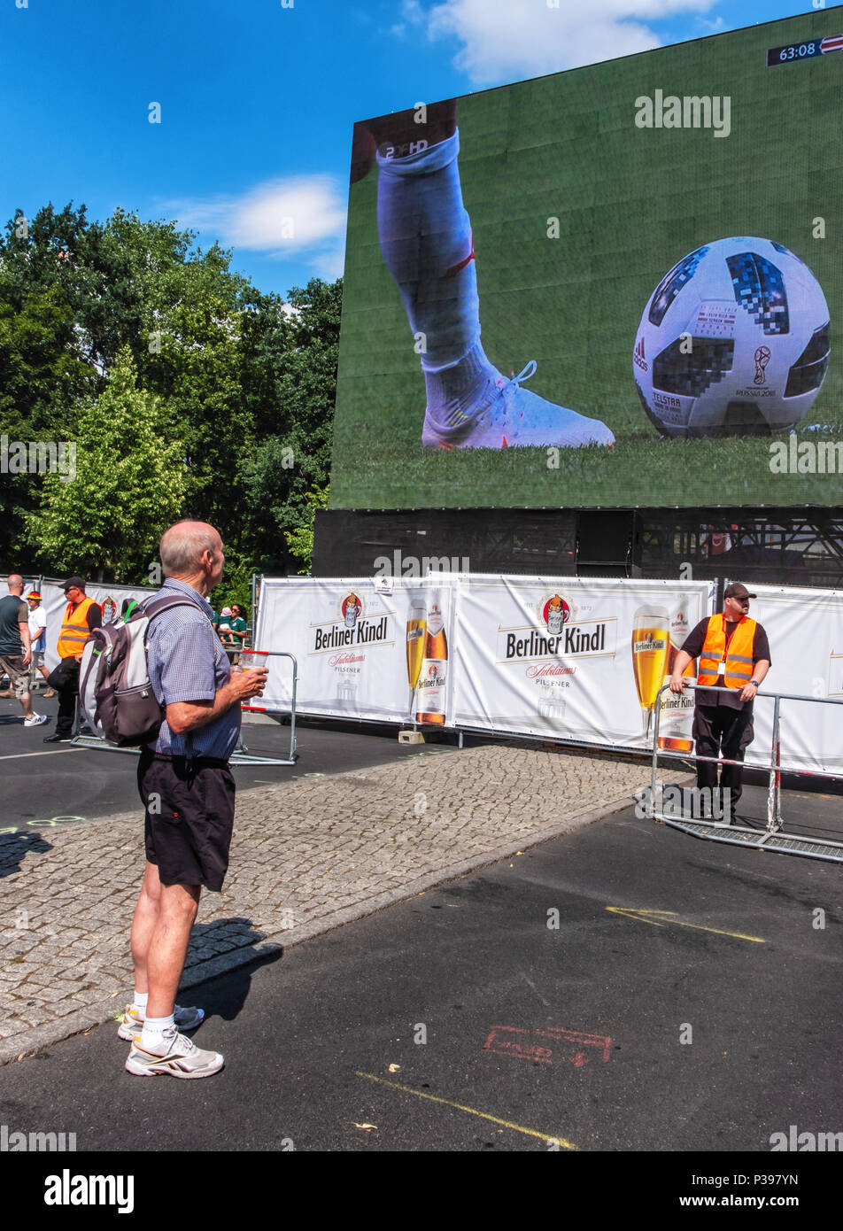 Fans View Games On Giant Screens High Resolution Stock Photography and ...