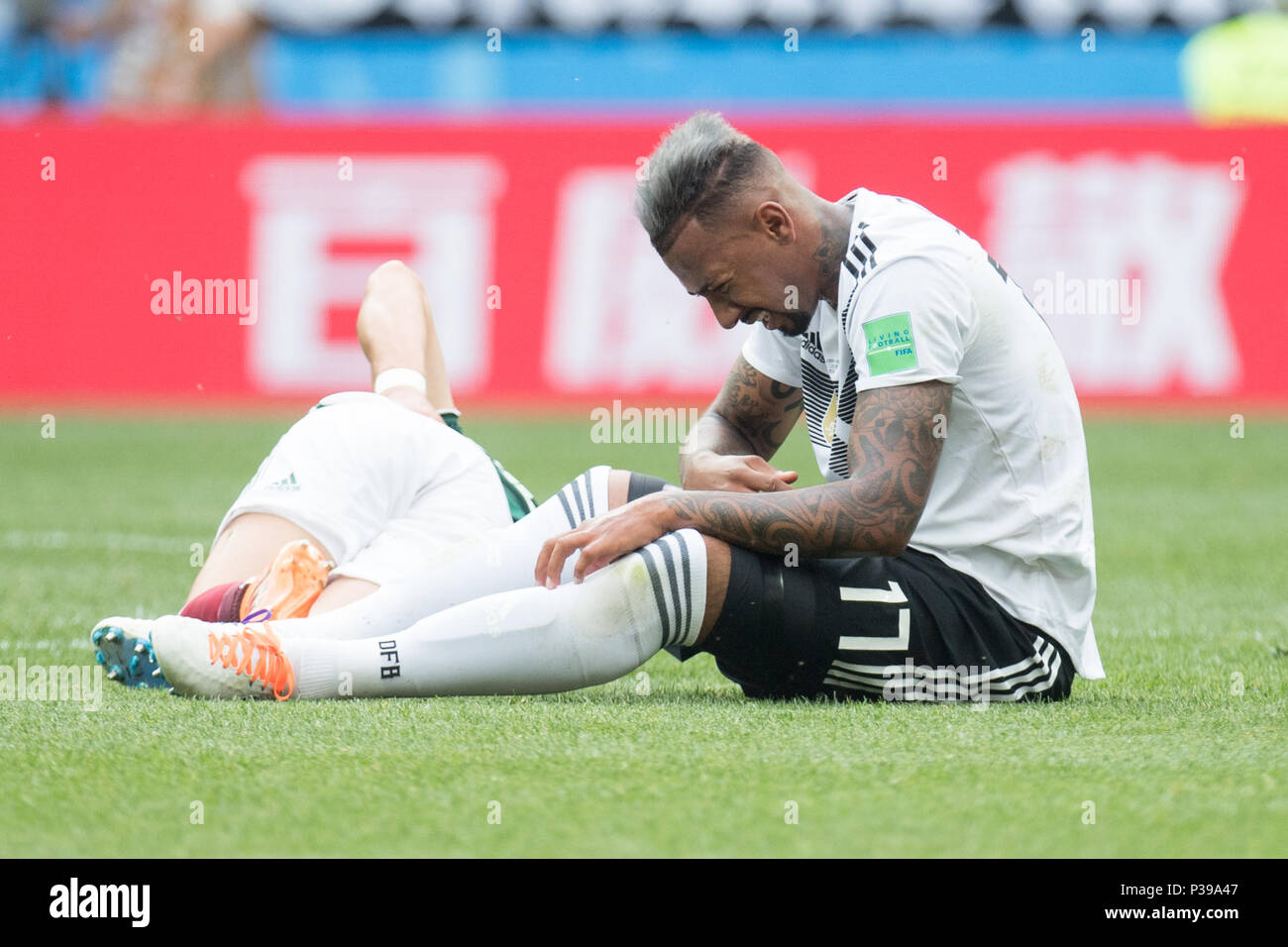 Jerome BOATENG (GER) sits after a duels with a Mexican player with pain on the pitch, full figure, pain, hurt, injury, Germany (GER) - Mexico (MEX) 0: 1, preliminary round, group F, game 11, on 17.06.2018 in Moscow; Football World Cup 2018 in Russia from 14.06. - 15.07.2018. | usage worldwide Stock Photo